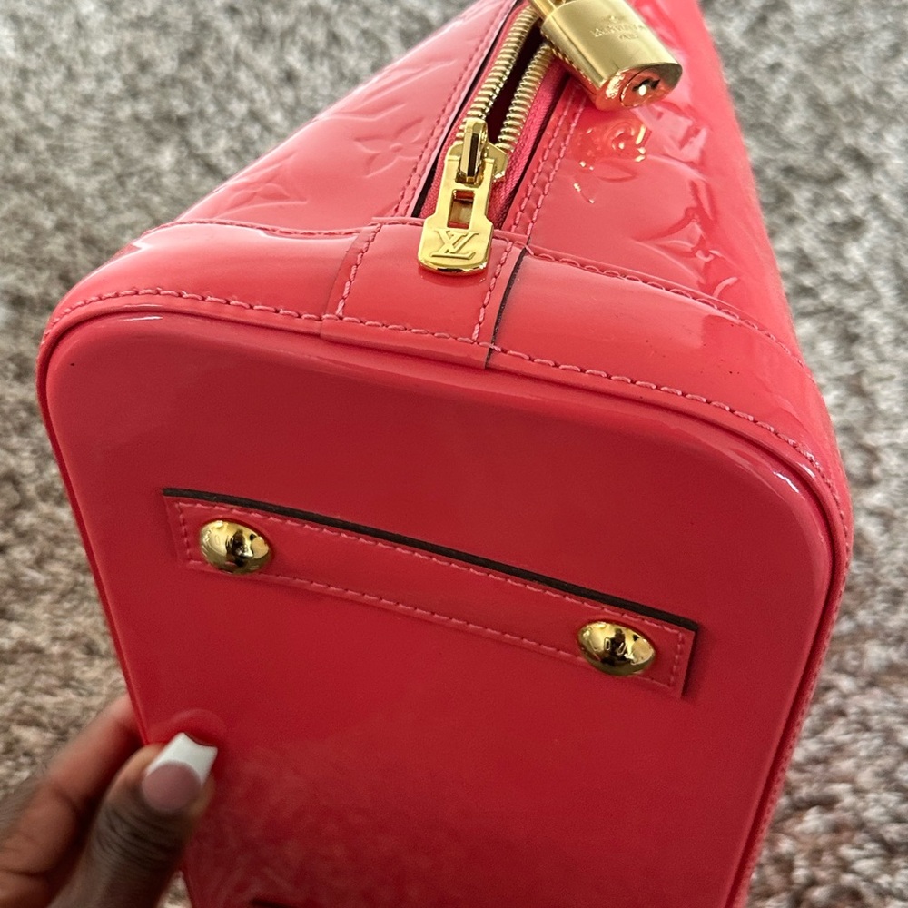 Louis Vuitton Alma PM